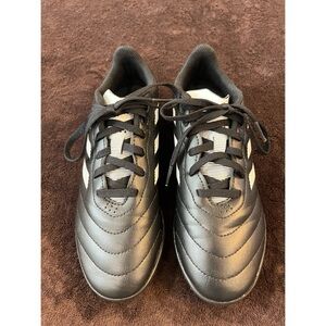 Adidas Goletto VIII Turf Soccer Shoes Cleats Black and White Size 5